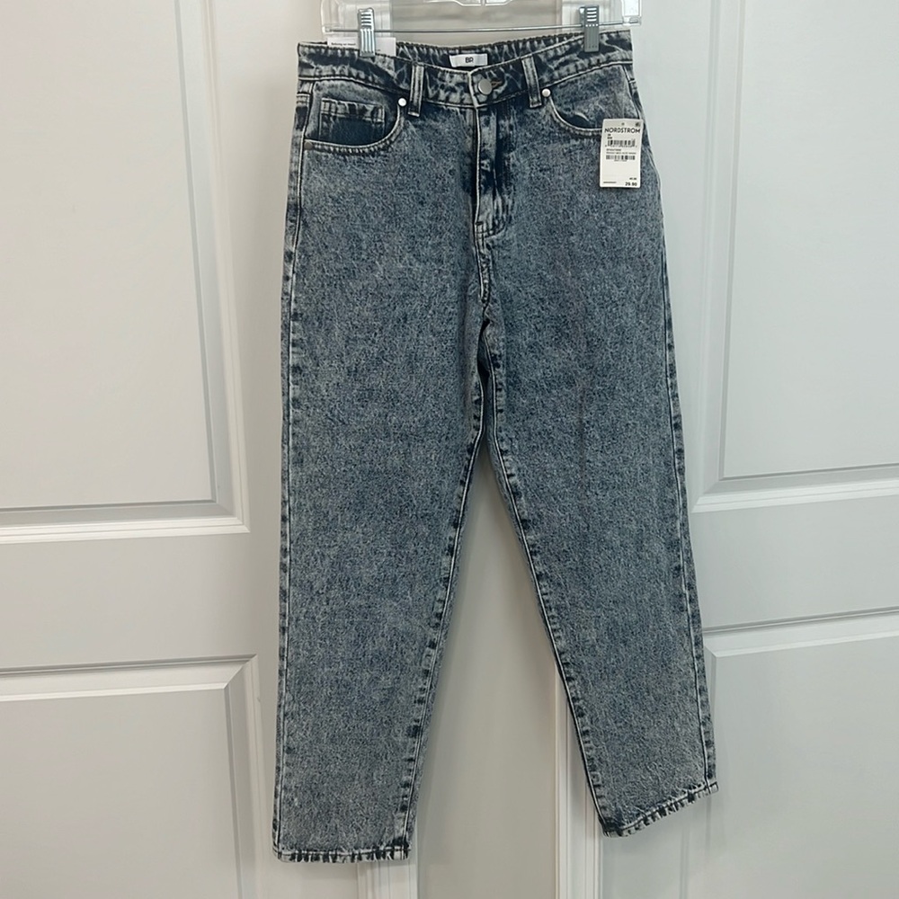 Acid wash jeans